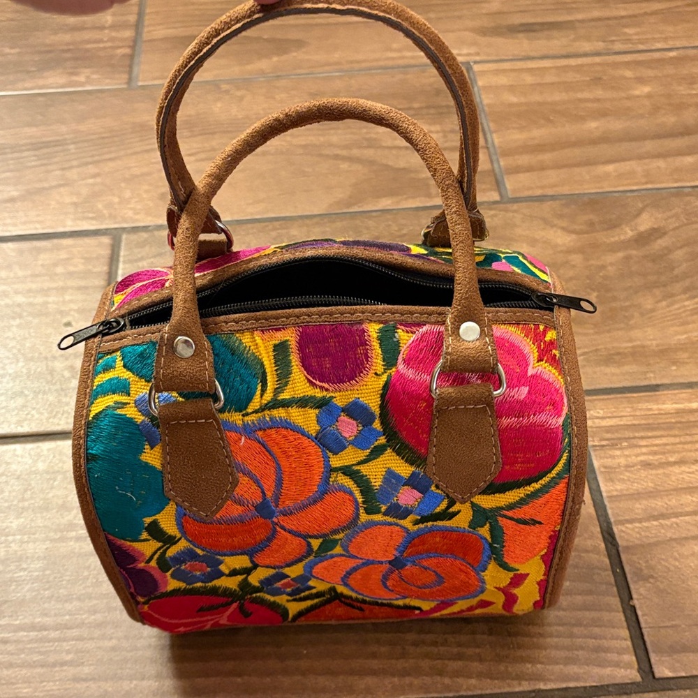Colorful Floral Embroidered Handbag